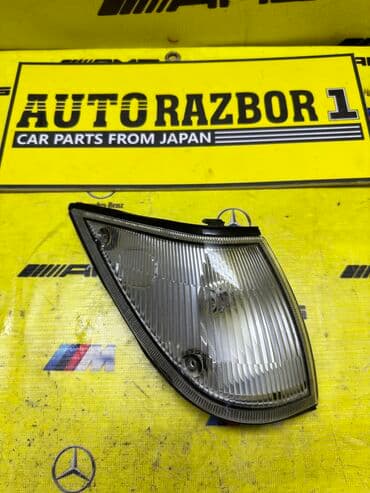 дополнительное освещение на авто: Правый поворотник Isuzu Б/у, Оригинал, Япония — 1