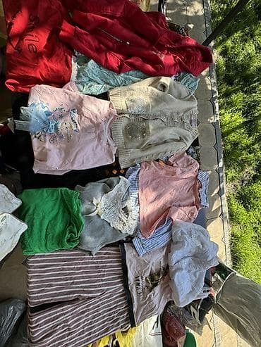 Жаш кыздардын көйнөктөрү: Комплект, түсү - Кызыл — 1