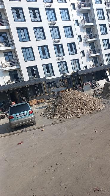 можно под ипотеку: 1 комната, 37 м², 106 серия улучшенная, 1 этаж, Евроремонт — 3