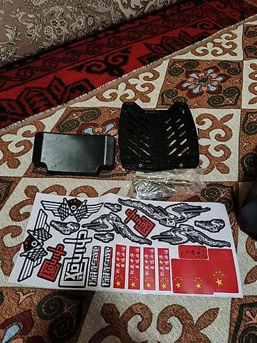 чехлы из дерева: Мото/скутер кофр (верхний багажный ящик) - Материал: прочный — 3