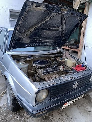 сктер: Volkswagen Golf: 1988 г., 1.3 л, Кол менен иштөөчү, Бензин, Хетчбек — 2