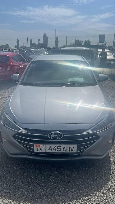 лабовой передний: Hyundai Elantra: 2019 г., 1.6 л, Автомат, Газ, Седан — 2