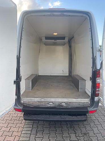 пол спринтер: Mercedes-Benz Спринтер: 2010 г., Механика, Дизель, Фургон — 4