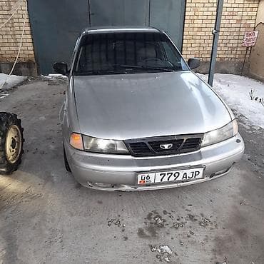 Daewoo Nexia: 2005 г., 1.5 л, Механика, Бензин, Седан