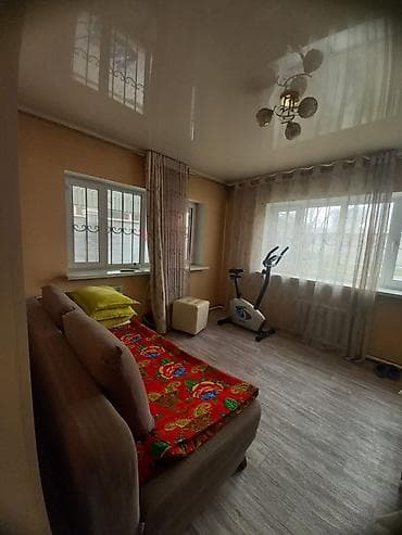 Үйлөрдү сатуу: 100 м², 4 бөлмө, Жылытылган, Жылуу пол, Брондолгон эшиктер — 5