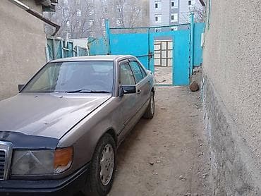 bmw e31: Mercedes-Benz W124: 1987 г. — 2