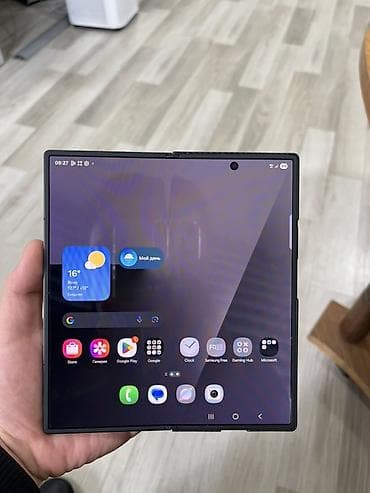 интерактив: Samsung Galaxy Z Fold 7, Новый, 1 ТБ, цвет - Черный, 2 SIM — 3