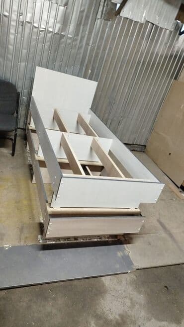 кровать 160х200: Односпальная кровать, Новый, С матрасом, длина - 190 см — 4