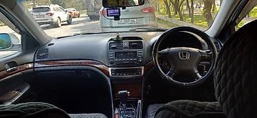 Honda Inspire: 2003 г., Автомат, Седан — 4