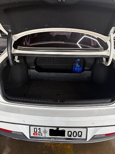 sprinter 2 7: Hyundai Sonata: 2019 г., 2 л, Автомат, Бензин, Седан — 7