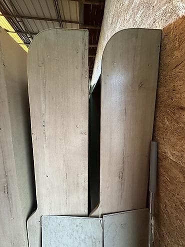 витринные полки б у: Полки для магазина в хорошем состояние 2 длинные столешницы под кассу — 4