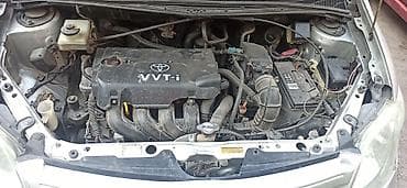 ист 2004: Toyota Ist: 2002 г., 1.5 л, Автомат, Бензин, Хэтчбэк — 1