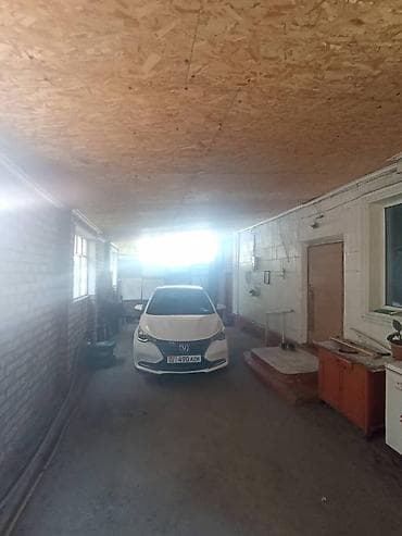 кызыл кия кыз: 🏡 Продаётся Дом в районе Красный Строитель📍 📍 Локация — 6