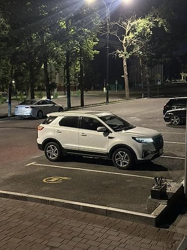 yuan plus byd: Продаю компактный кроссовер Чанган CS55 plus белого цвета Год 2020 год — 4