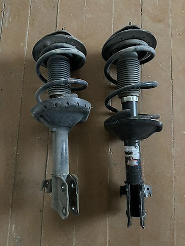 Комплект амортизаторов Subaru Б/у