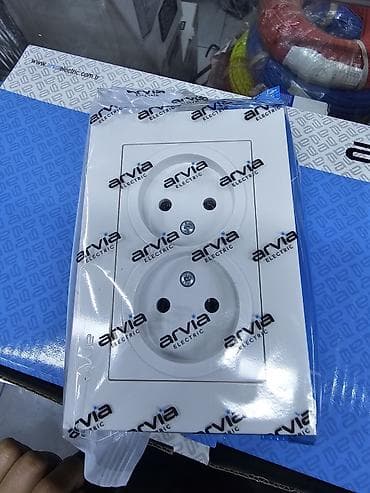 пластик: Электроустановочные изделия Arvia Electric Описание: - Серия — 3