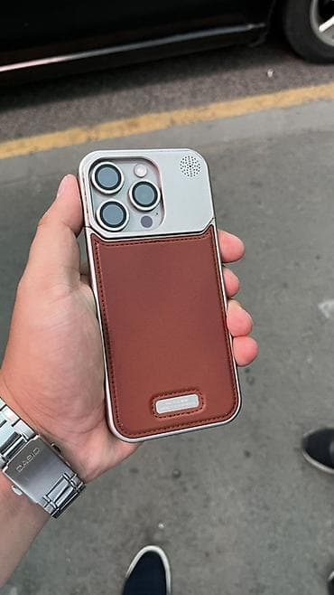 iphone es: IPhone 15 Pro, Б/у, 256 ГБ, Natural Titanium, Чехол, 81 % — 2