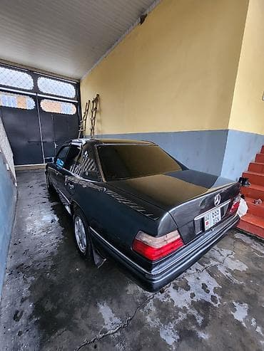 мерседес 124 обшивка: Mercedes-Benz W124: 1994 г., 2 л, Механика, Седан — 4
