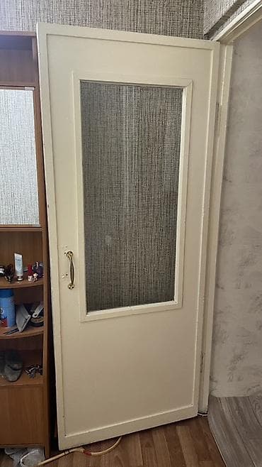Внутренняя отделка: Межкомнатные двери советского образца Комплект из трех деревянных — 3