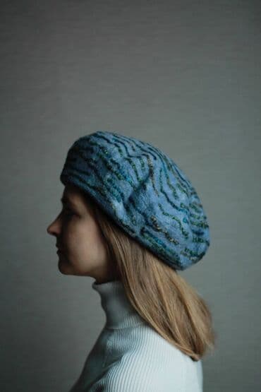 фетровые береты: Берет войлочный. Декор эксклюзивный. Берет объемный. Лёгкий. Теплый — 2