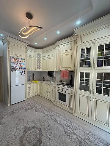 4: 2 комнаты, 75 м², Ак-Кеме (старый аэропорт) Элитка, 4 этаж, Евроремонт — 1