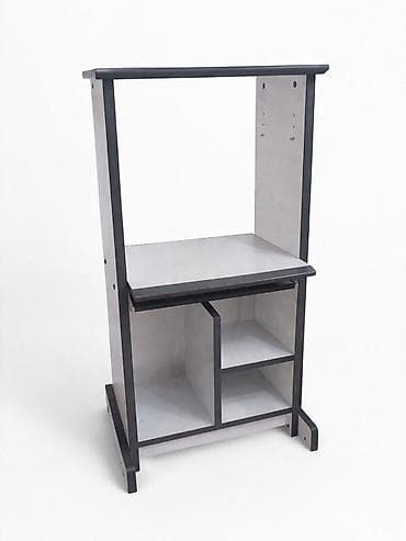 uakeen original: Компьютерный стол, С полками — 1