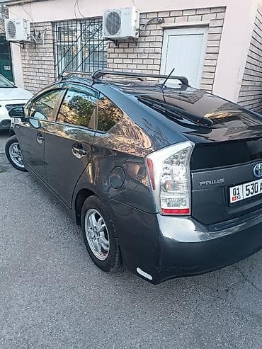 prius v: Toyota Prius: 2011 г., 1.8 л, Автомат, Гибрид, Хэтчбэк — 3