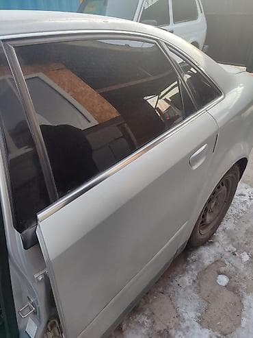 Продажа авто: Audi A4: 2000 г., 2 л, Механика, Бензин, Седан — 5