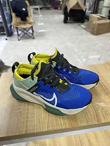 Жеке буюмдар: Эркектердин кроссовкасы, 41, 42, Nike, Жаңы, түсү - Ак, Өзү алып кетүү, Акысыз жеткирүү — 3