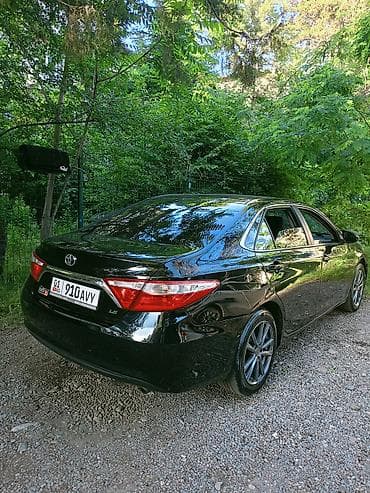 Toyota Camry: 2015 г., 2.5 л, Автомат, Бензин, Седан — 3