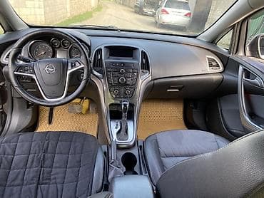 газдын майы: Opel Astra: 2014 г., 1.4 л, Автомат, Бензин — 10