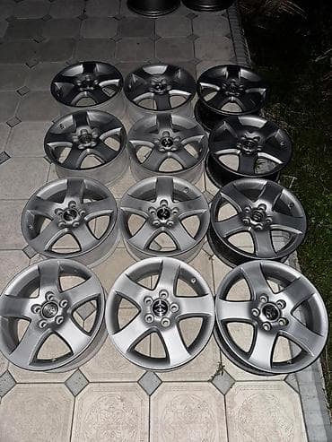 молдинг камри: Литые Диски R 16 Toyota, Комплект, отверстий - 5, Б/у — 5