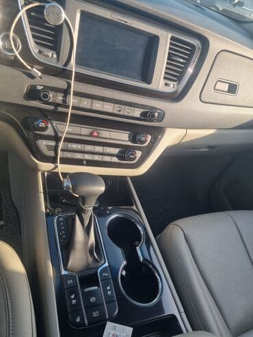 продажа комбайнов нива эффект в бишкеке цена: Kia Carnival: 2018 г., 2.2 л, Автомат, Дизель, Минивэн — 14