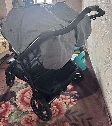 пег перего: Коляска, цвет - Серебристый — 2