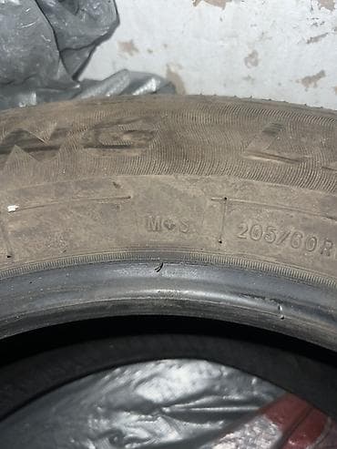 r 16: Комплект автомобильных шин (4 шт.) - Тип: летние шины - Конструкция — 6