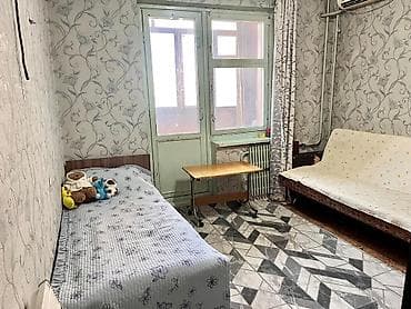 Уютная комната с выходом на застеклённый балкон. - Планировка
