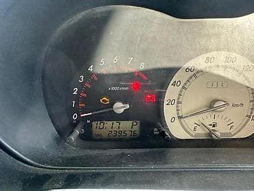 фара сди: Toyota Ist: 2003 г., 1.3 л, Автомат, Бензин, Хэтчбэк — 9