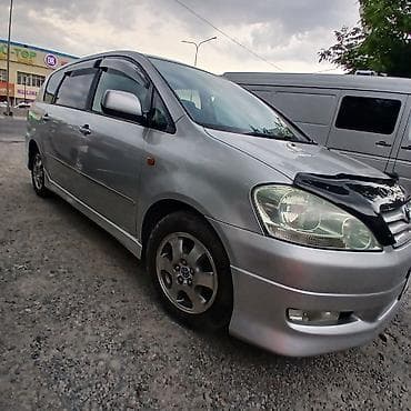 российский номера: Toyota Ipsum: 2003 г., 2.4 л, Автомат, Газ, Минивэн — 2