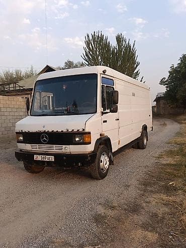 двигатель д4д: Mercedes-Benz : 1995 г., 4 л, Механика, Дизель, Фургон — 1