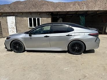 corolla s: Toyota Camry: 2018 г., 2.5 л, Автомат, Бензин, Седан — 6