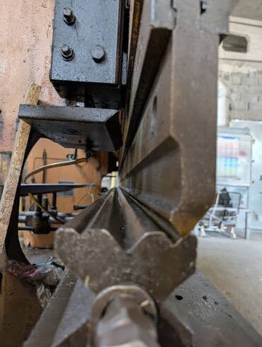 биндеры 12 листов электрические: Пресс станок без ЧПУ, Гидравлический, Б/у — 6