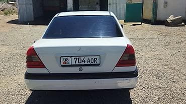 audi a4 2008: Mercedes-Benz C-Class: 1995 г., 2 л, Автомат, Седан — 2