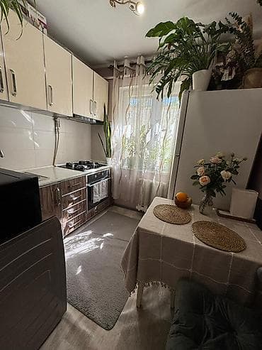 5: 2 комнаты, 44 м², 5 мкр 104 серия, 1 этаж — 2