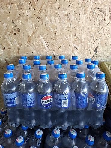 пэт бутыль: Pepsi, газированный безалкогольный напиток в ПЭТ-бутылках. - Форматы — 1