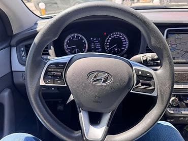 Продажа авто: Hyundai Sonata: 2020 г., Автомат, Газ, Седан — 3