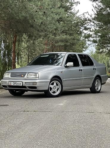 k3 ve: Volkswagen Vento: 1997 г., Механика, Бензин, Седан — 2