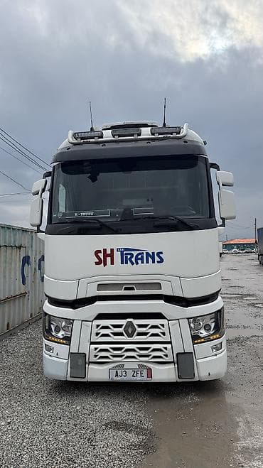 Тягач, Renault, 2019 г., Шторный at lalafo.kg Тягач, Renault, 2019 г., Шторный