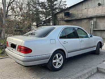 mers e124: Mercedes-Benz E-Class: 1996 г., 2.2 л, Механика, Дизель, Седан — 5