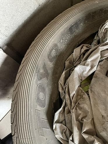 юуто 90: Шины 275 / 65 / R 17, Лето, Б/у, Легковые, Toyo — 2