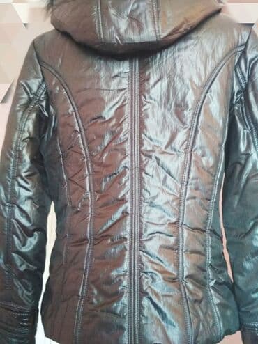 Бекерге берем: Обмен на продукты : зимние и деми куртки женские от 46-48 до 50-52р. — 5